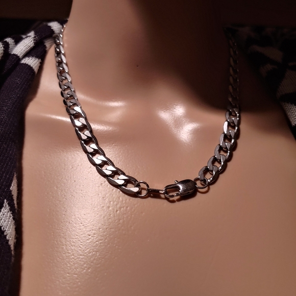Cuban link chain - Picture 3 of 4